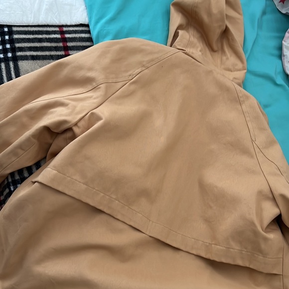 Willing to take any offers this is from brand new from Zara never wore it - Picture 5 of 5